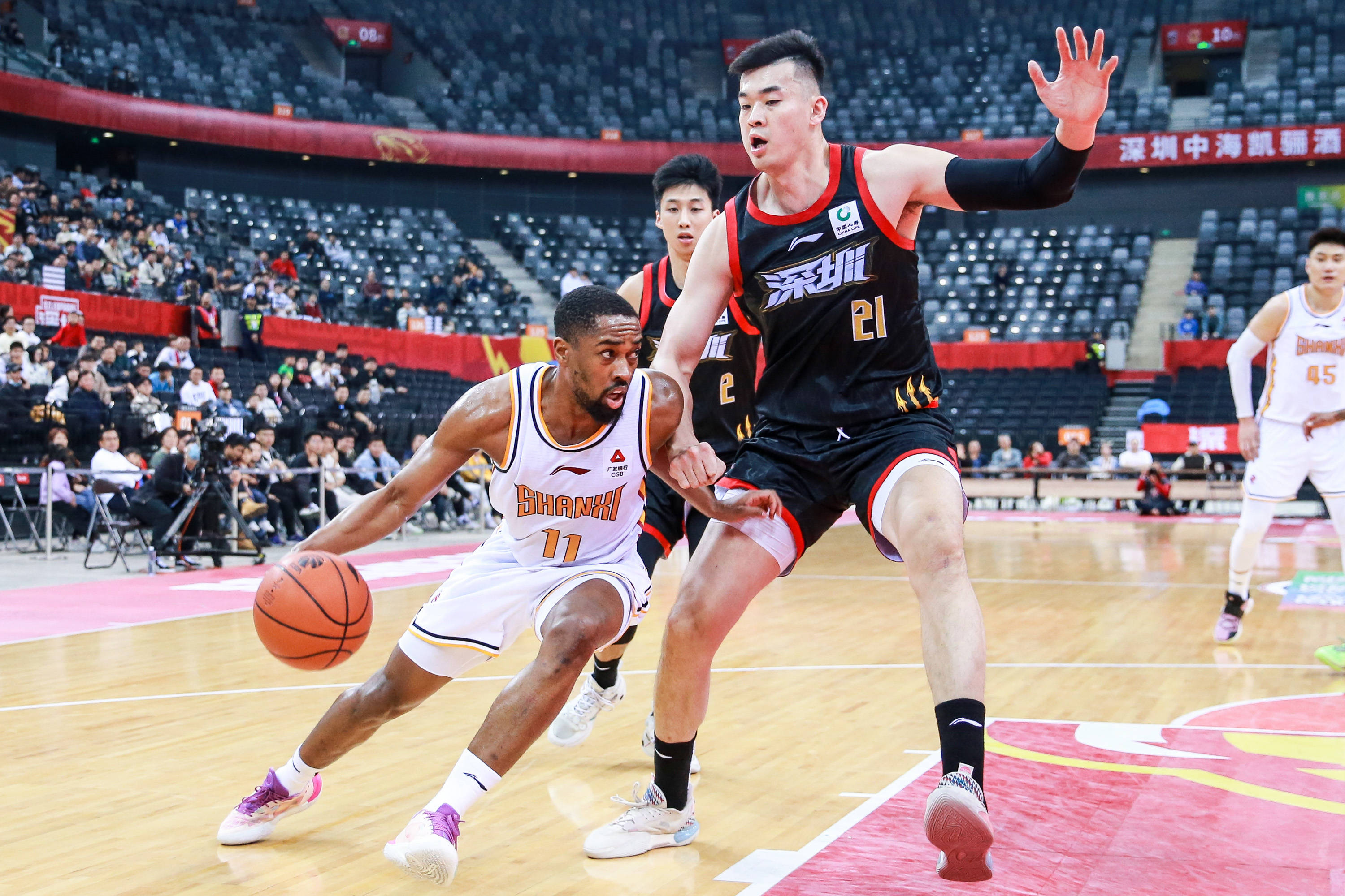 杰伦布朗在 杰伦布朗在