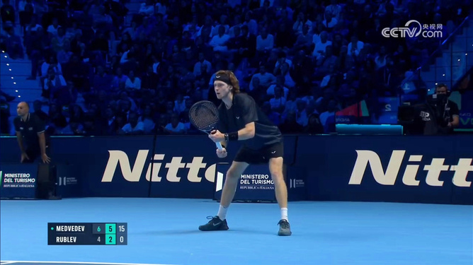 每个球队都 每个球队都