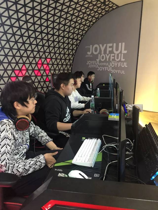 队阵中有多 队阵中有多